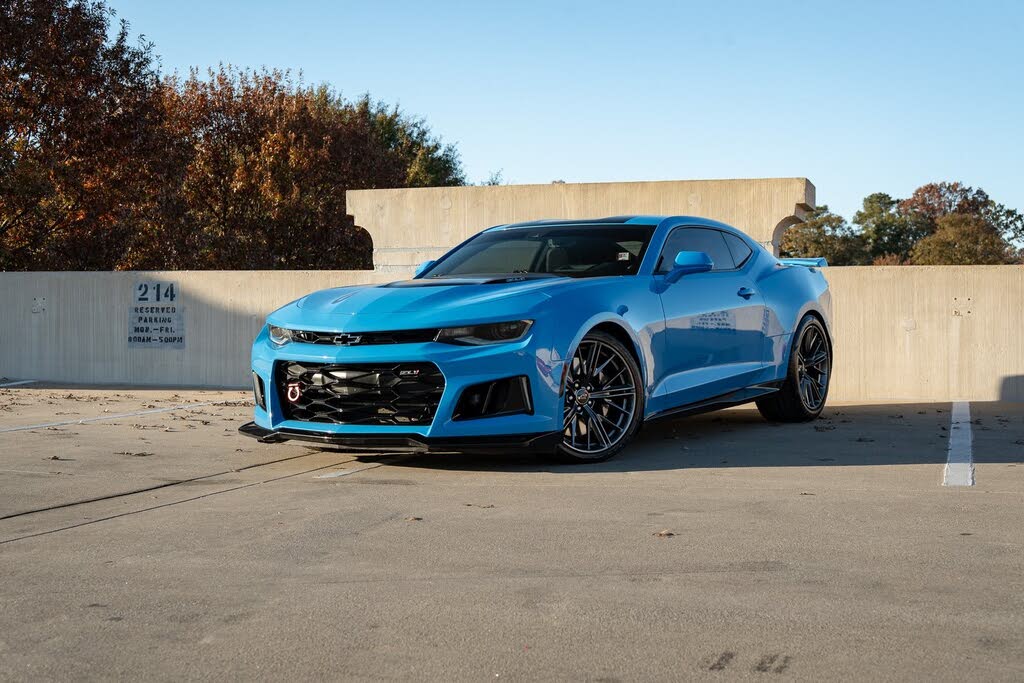 2022 Chevrolet Camaro ZL1 Coupe RWD