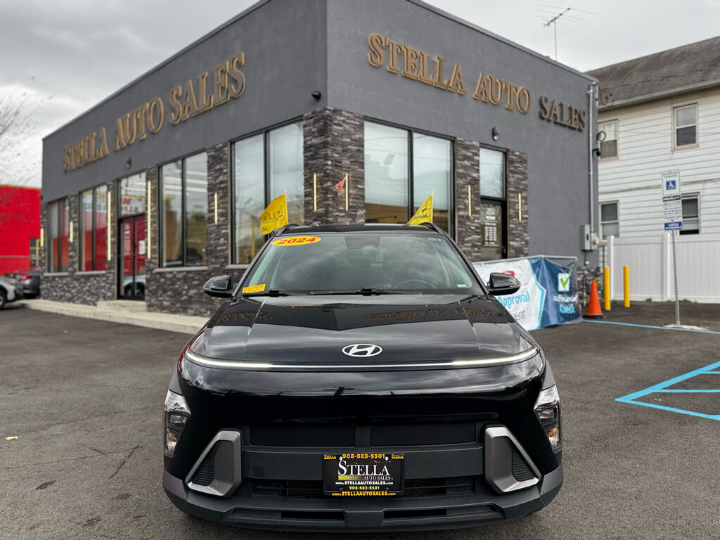 2024 Hyundai Kona SEL FWD