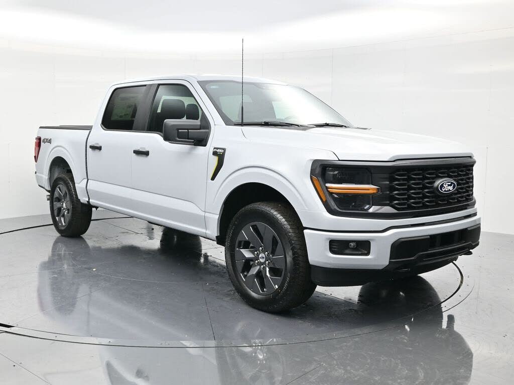 2025 Ford F-150 STX 4dr SuperCrew 4WD