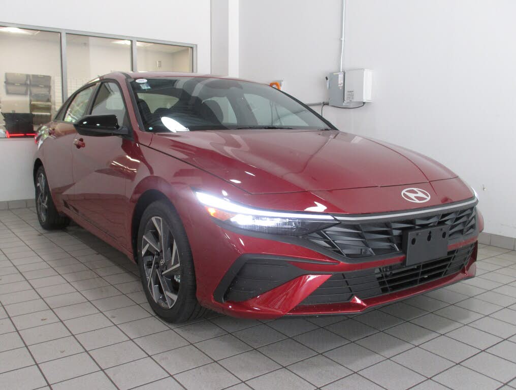 2025 Hyundai Elantra Hybrid SEL Sport FWD