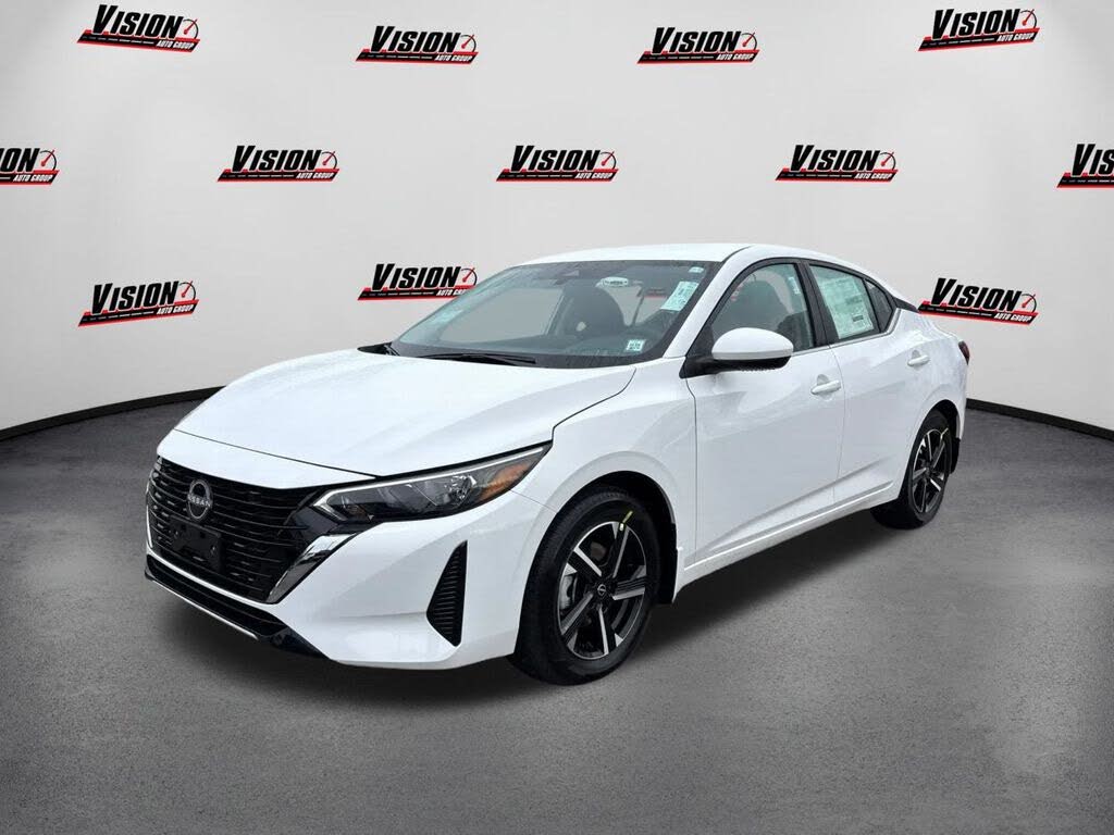 2025 Nissan Sentra SV FWD