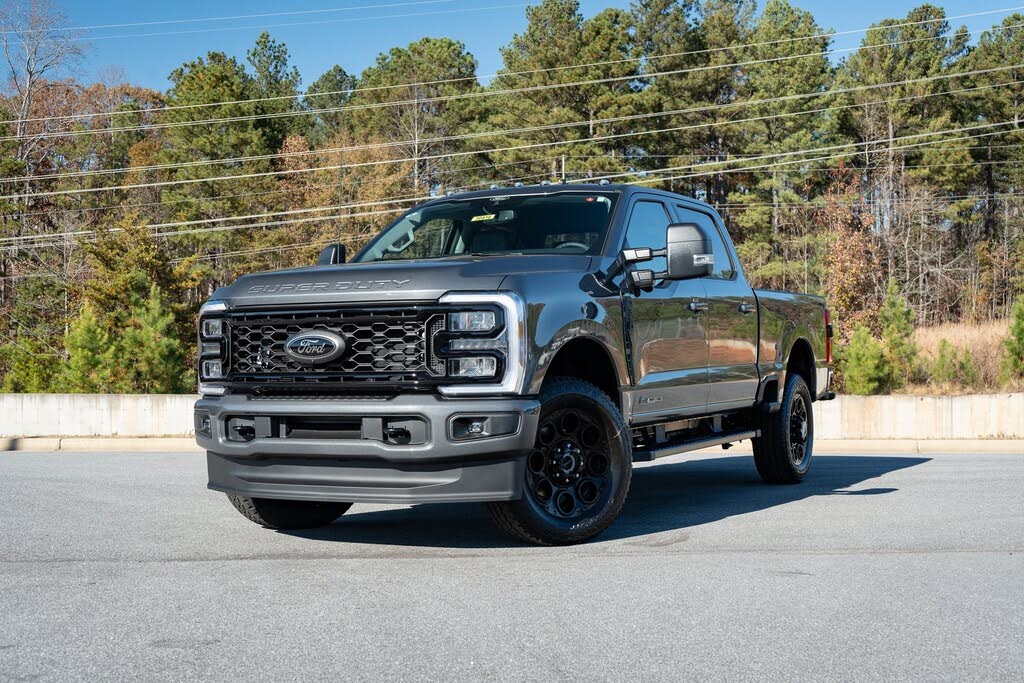 2026 Ford F-350 Super Duty XLT Crew Cab 4WD