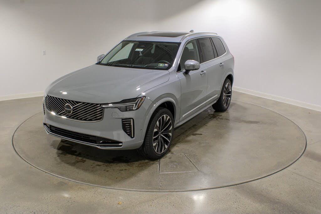 2026 Volvo XC90 B6 Ultra 7-Passenger AWD