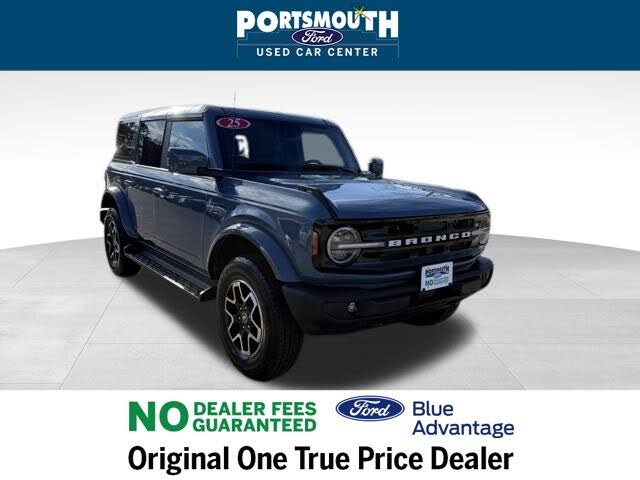 2025 Ford Bronco Outer Banks 4-Door 4WD