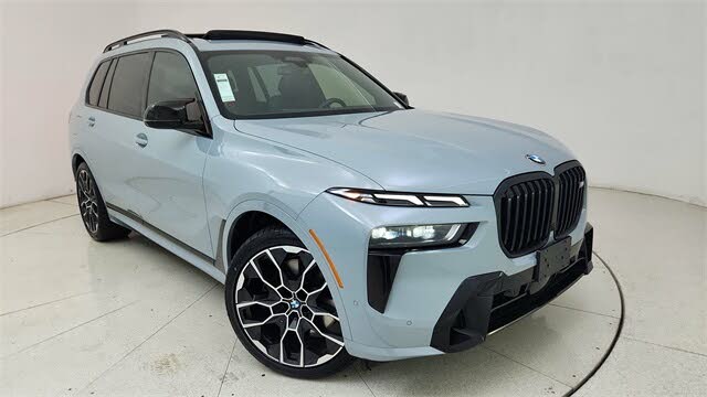 2026 BMW X7 M60i AWD