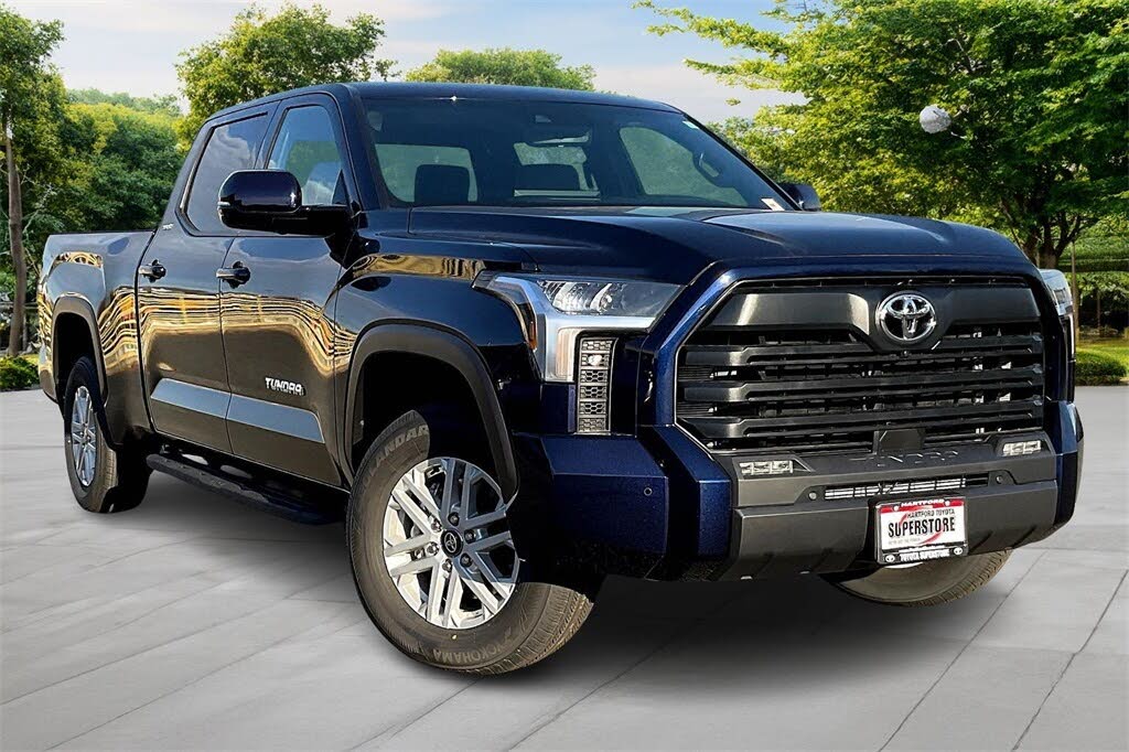 2026 Toyota Tundra SR5 CrewMax Cab LB 4WD