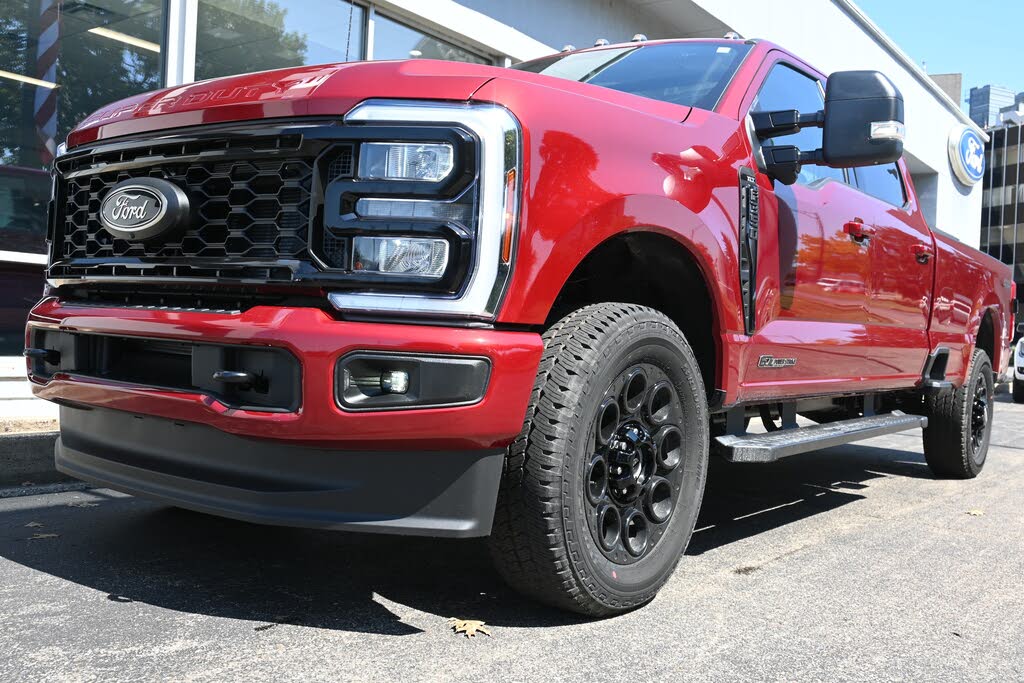 2026 Ford F-350 Super Duty XLT Crew Cab 4WD