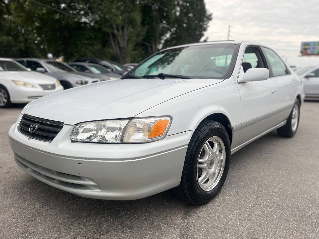 2001 Toyota Camry LE