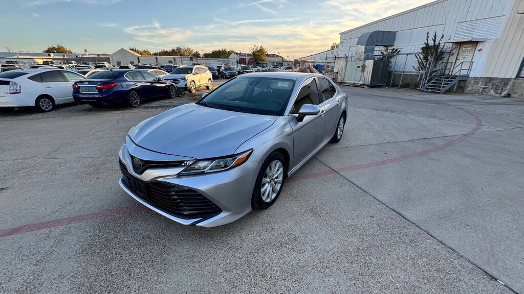 2018 Toyota Camry LE