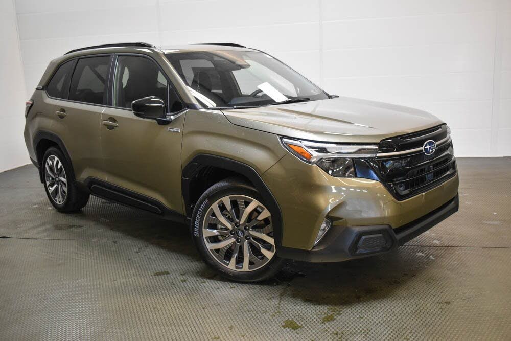 2025 Subaru Forester Hybrid Touring AWD