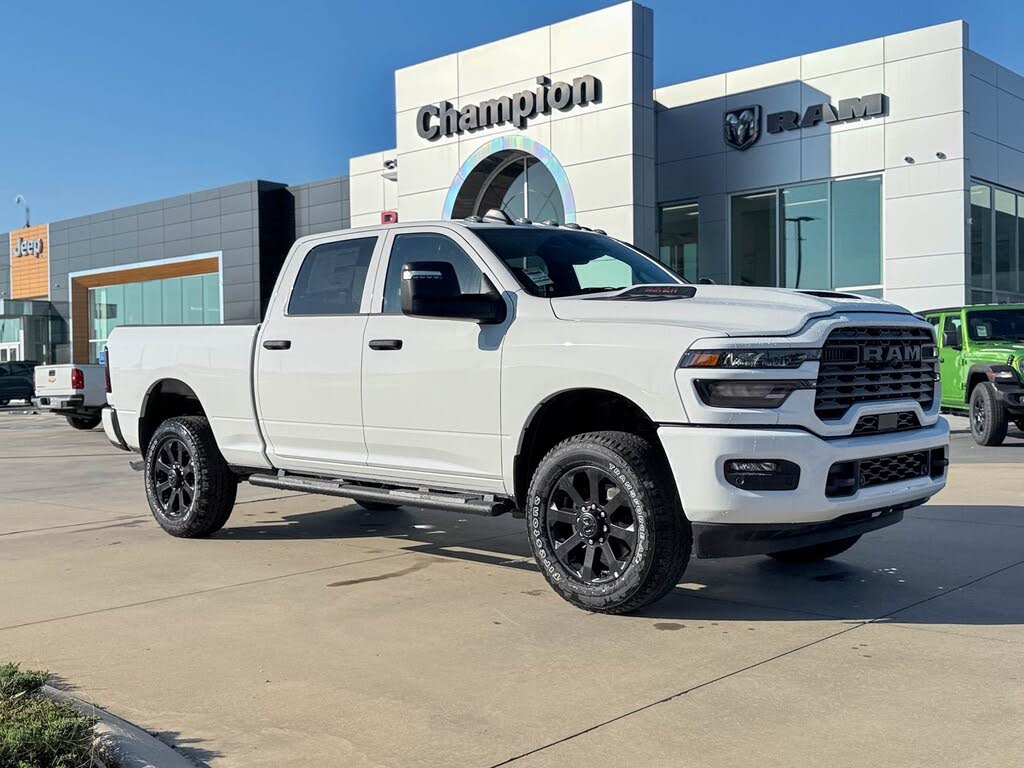 2026 RAM 2500 Tradesman Crew Cab 4WD