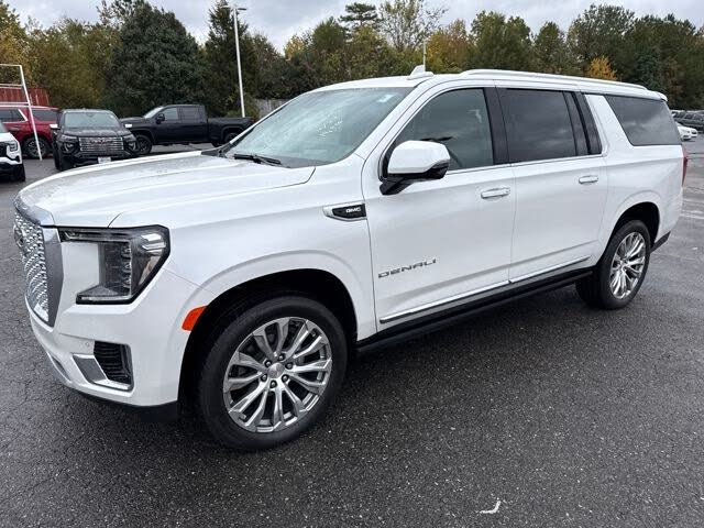 2022 GMC Yukon XL Denali 4WD