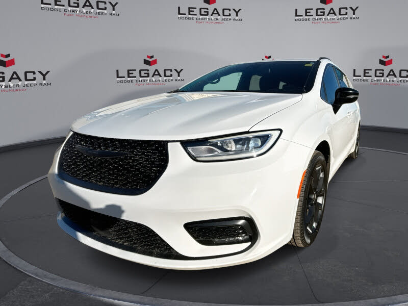 Chrysler Pacifica Touring L AWD 2024