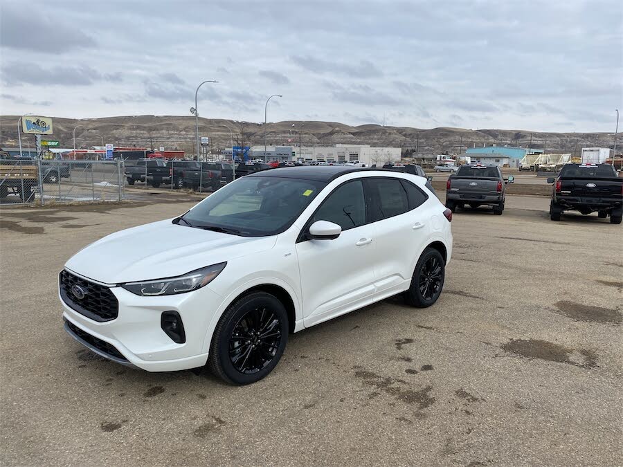 2025 Ford Escape ST-Line Elite AWD
