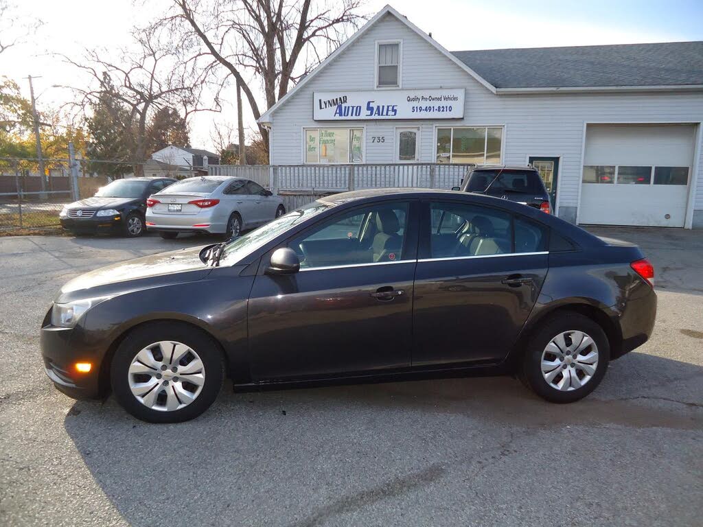 2014 Chevrolet Cruze 1LT Sedan FWD