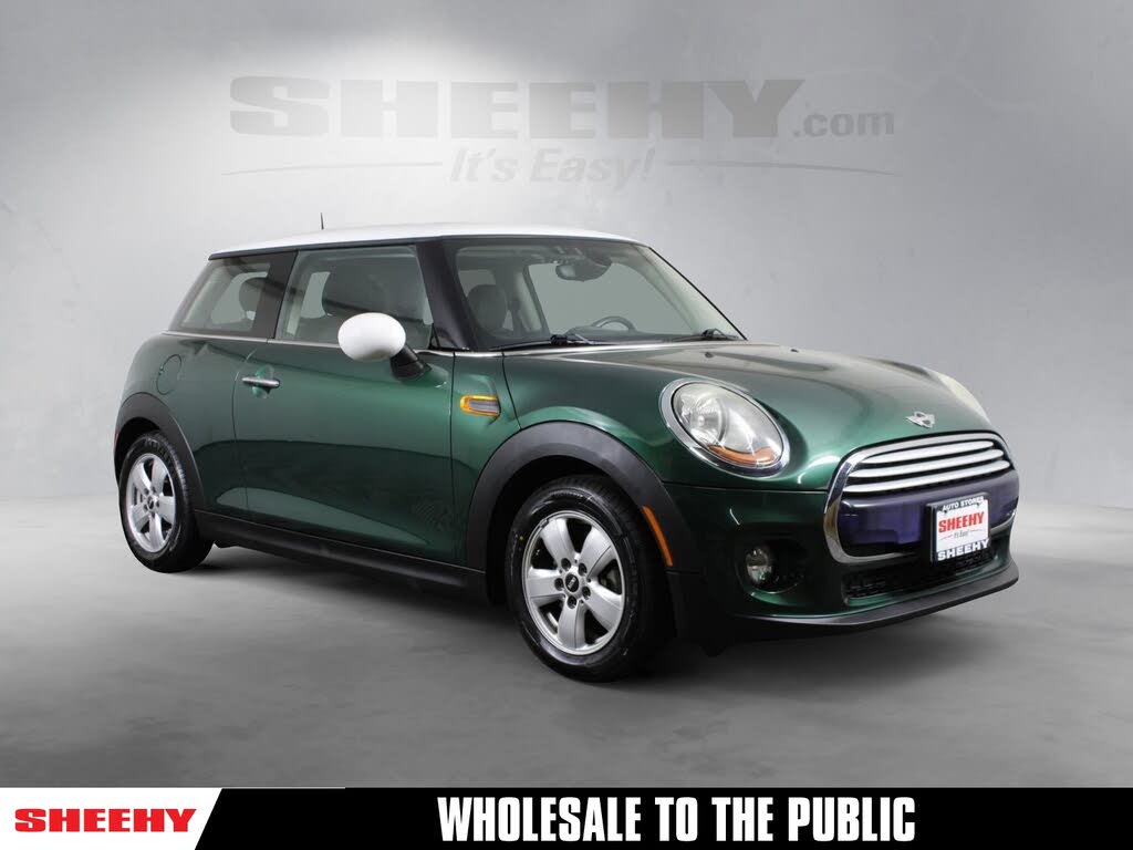 2015 MINI Cooper 2-Door Hatchback FWD