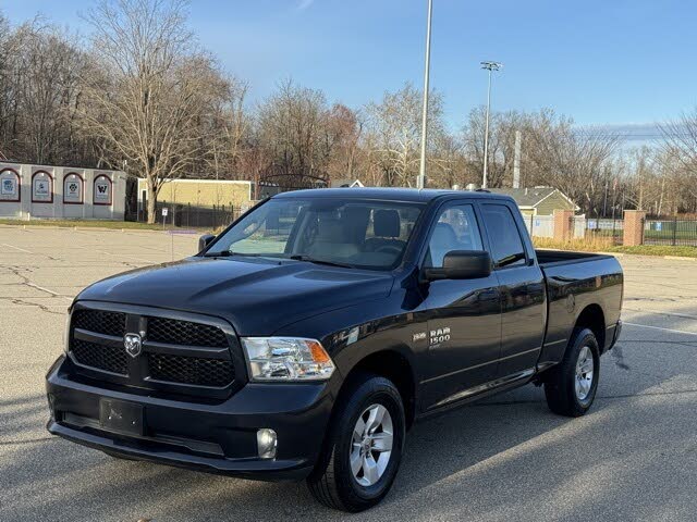 2019 RAM 1500 Classic Express Quad Cab 4WD