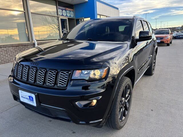 2021 Jeep Grand Cherokee Laredo X 4WD