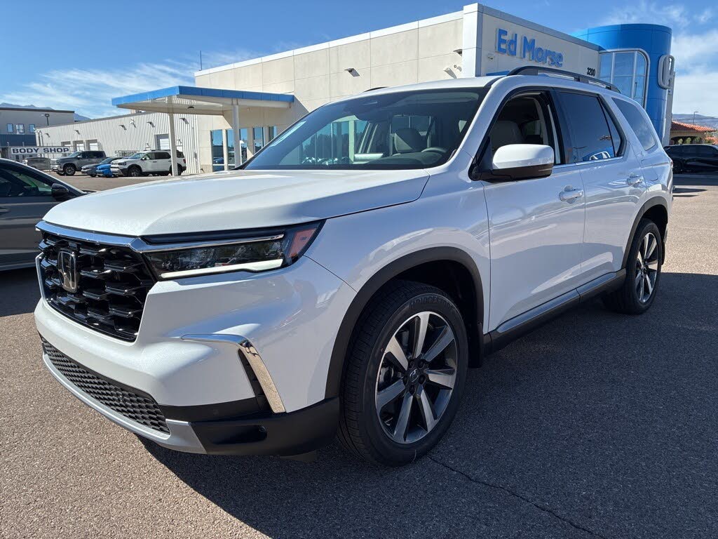 2025 Honda Pilot Touring AWD