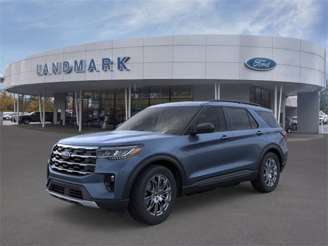 2026 Ford Explorer Active AWD