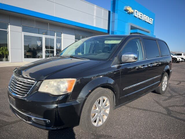 2012 Chrysler Town & Country Touring-L FWD