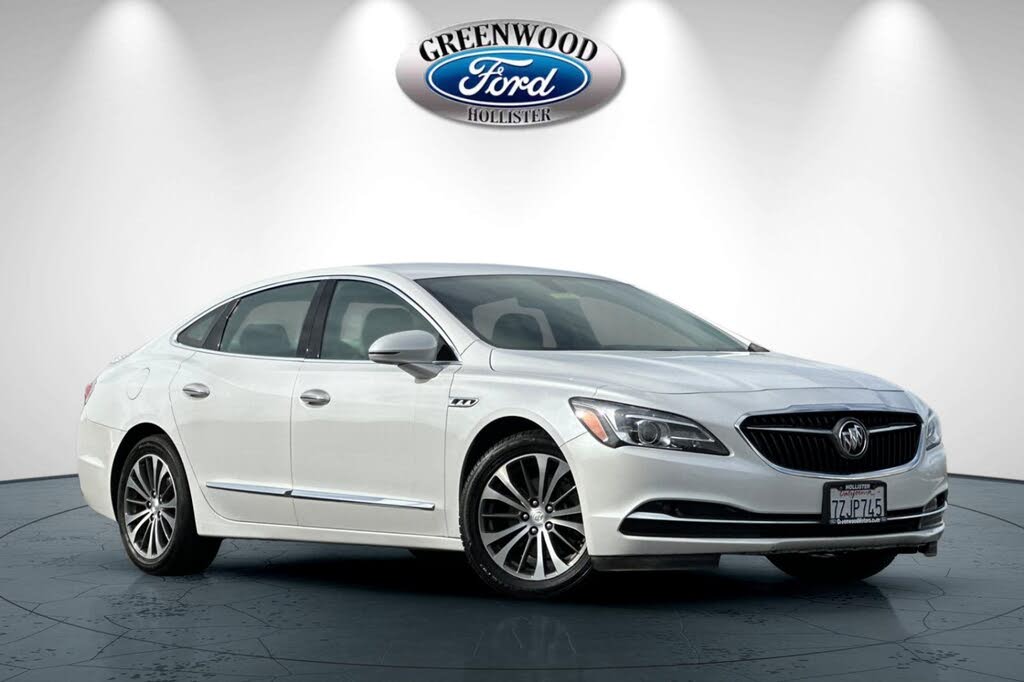 2017 Buick LaCrosse Essence FWD