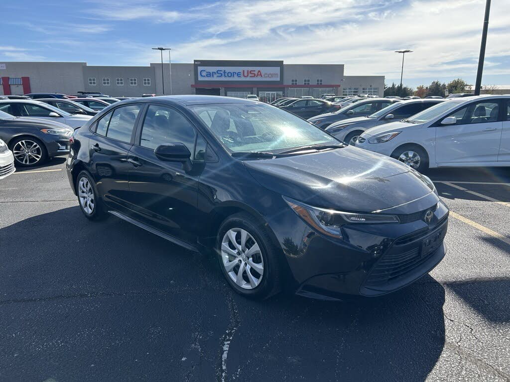 2024 Toyota Corolla LE FWD