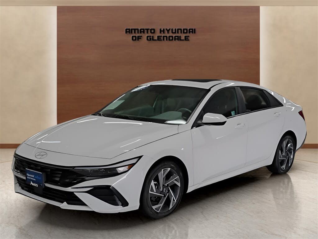 2025 Hyundai Elantra SEL Convenience FWD