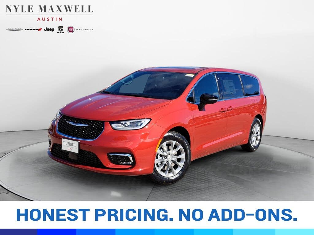 2026 Chrysler Pacifica Limited FWD