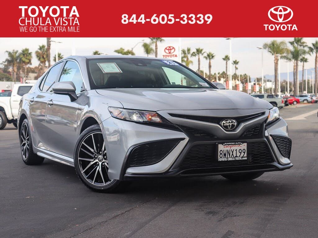 2021 Toyota Camry SE FWD