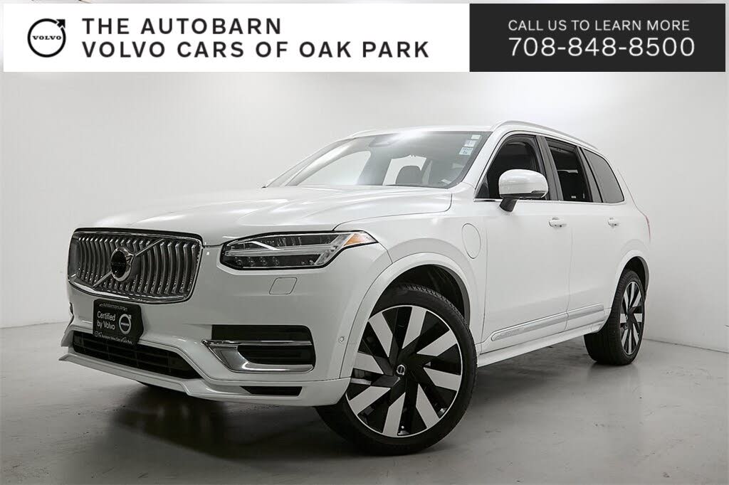 2023 Volvo XC90 Recharge T8 Ultimate Bright Theme 6-Passenger eAWD