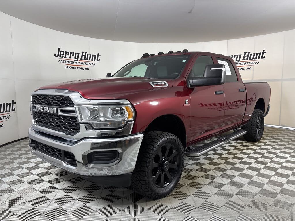 2024 RAM 2500 Tradesman Crew Cab 4WD