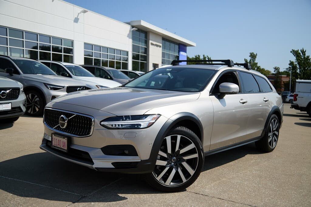 2026 Volvo V90 Cross Country B6 Ultra AWD