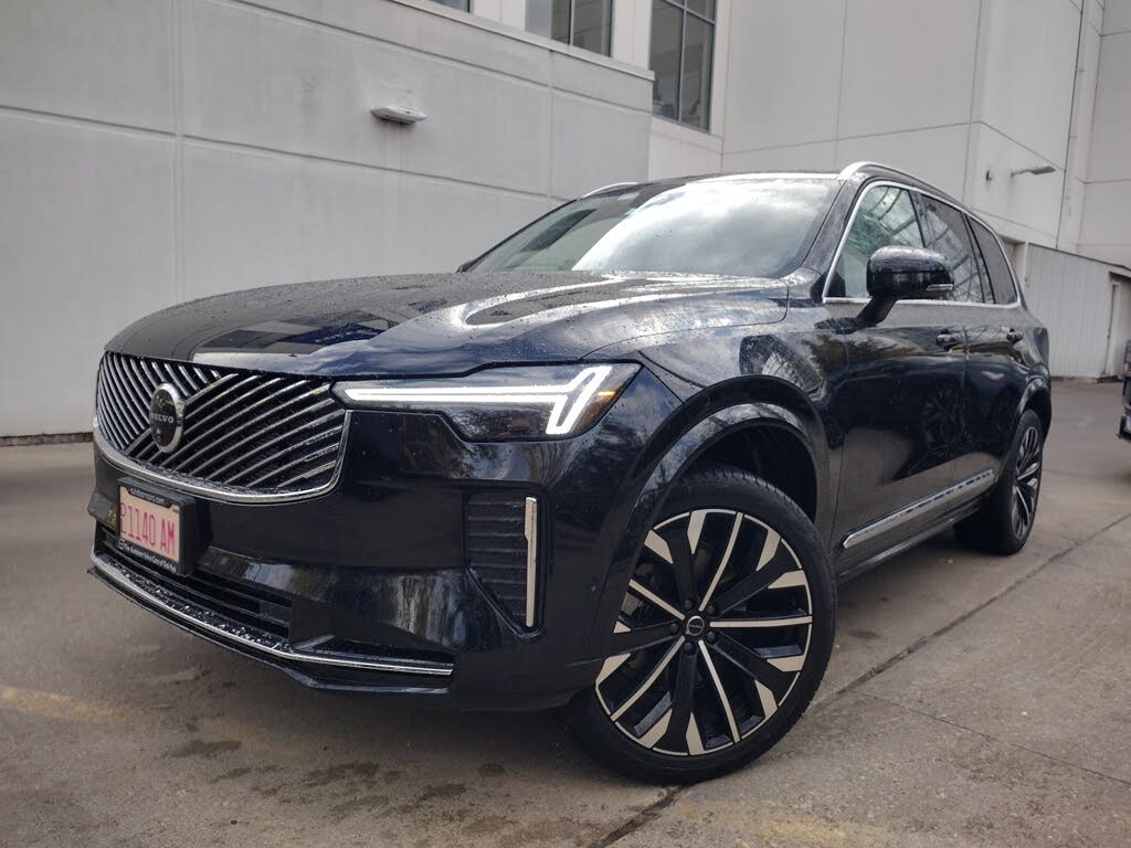 2026 Volvo XC90 B6 Plus 7-Passenger AWD