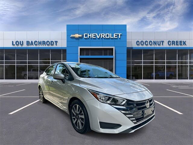 2023 Nissan Versa SV FWD