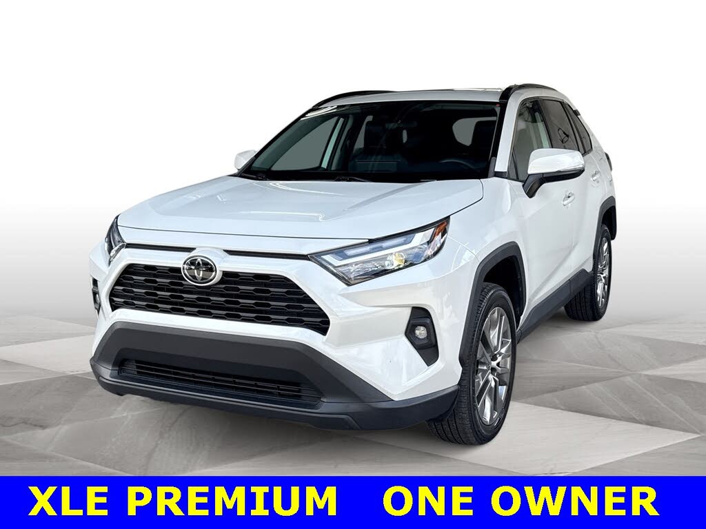 2023 Toyota RAV4 XLE Premium FWD
