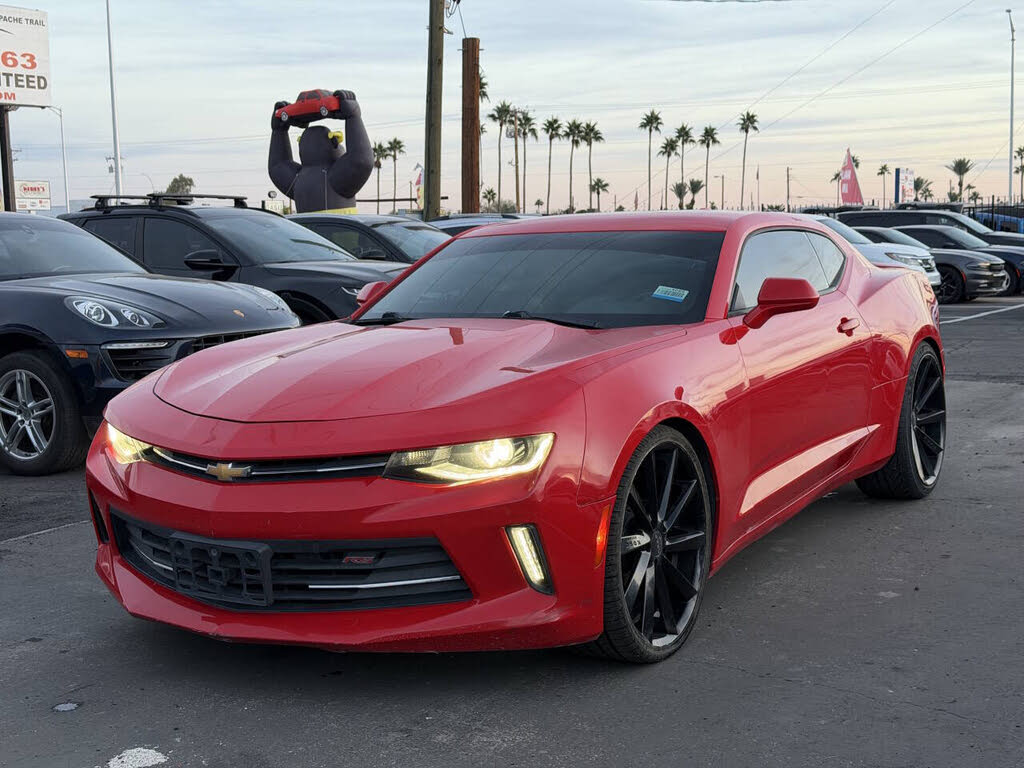 2017 Chevrolet Camaro 1LT Coupe RWD