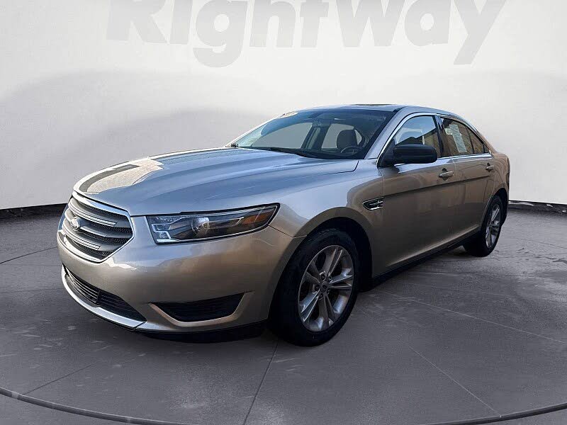 2017 Ford Taurus SE