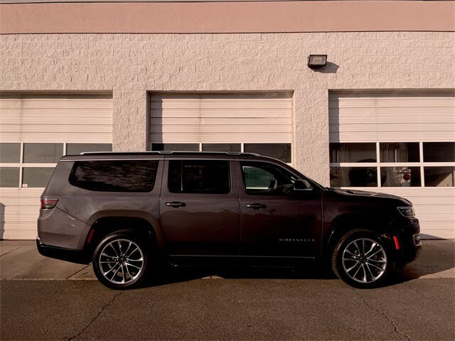 2023 Jeep Wagoneer L Series II 4WD