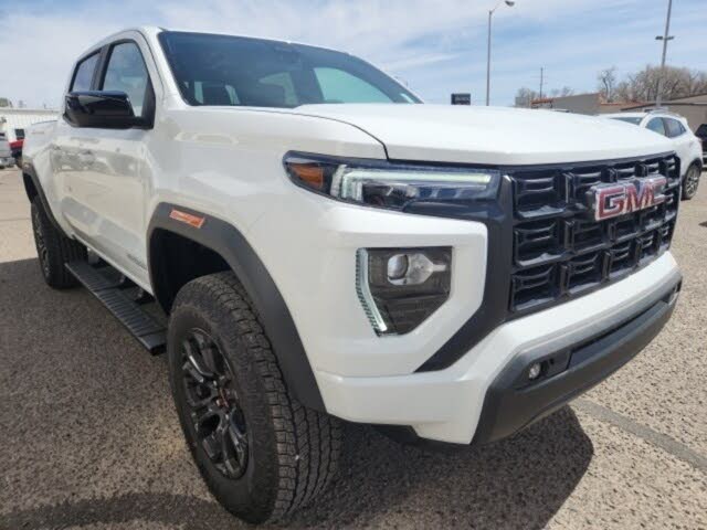 2025 GMC Canyon Elevation Crew Cab RWD