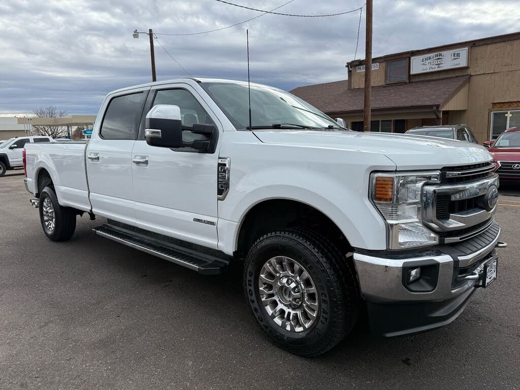 2022 Ford F-250 Super Duty XLT Crew Cab 4WD