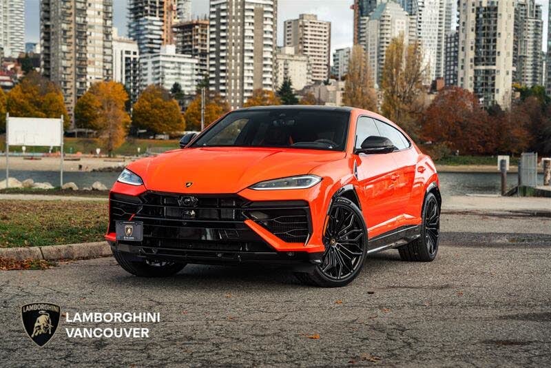 2025 Lamborghini Urus SE AWD