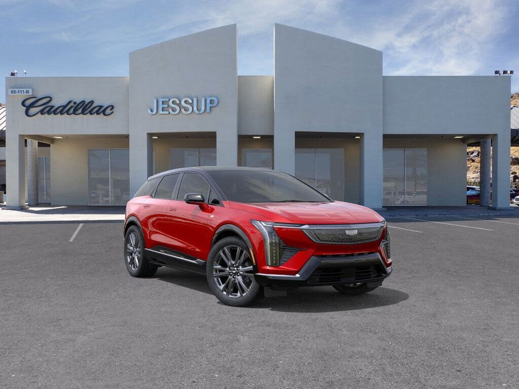 2025 Cadillac OPTIQ Sport 2 AWD