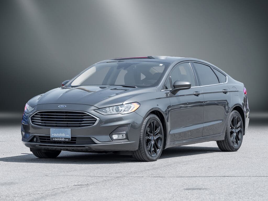 2020 Ford Fusion SE FWD