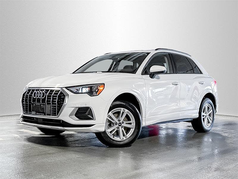 2022 Audi Q3 quattro Premium 40 TFSI