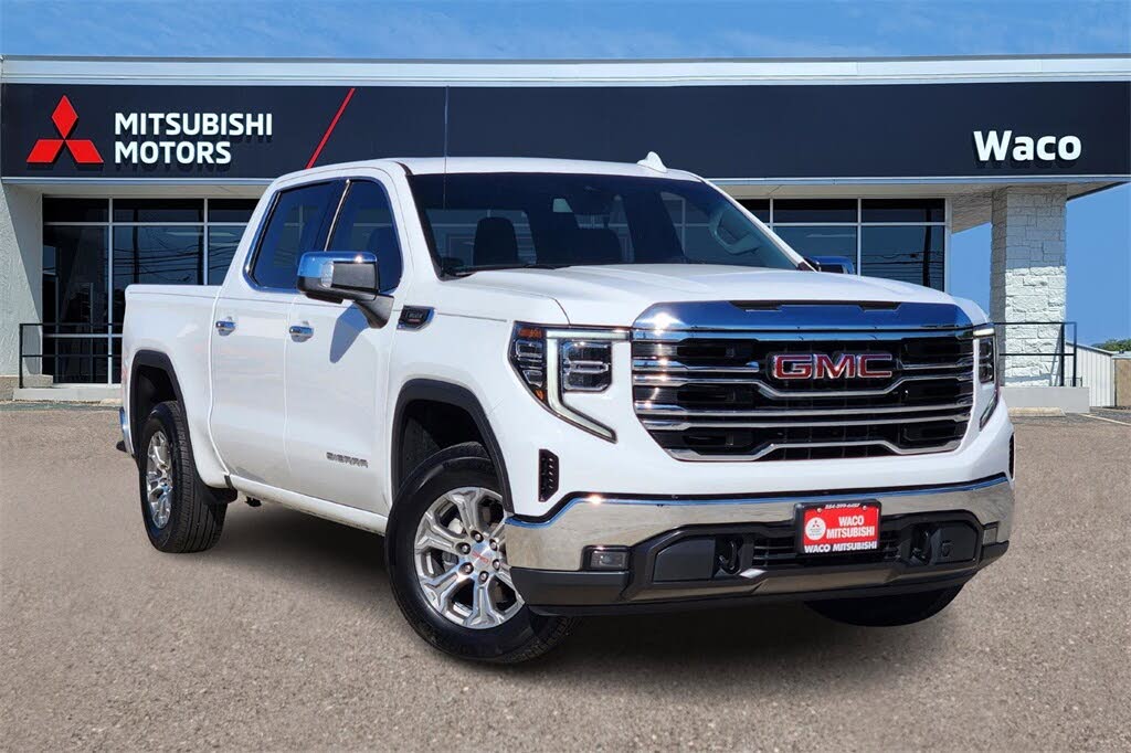 2022 GMC Sierra 1500 SLT Crew Cab RWD