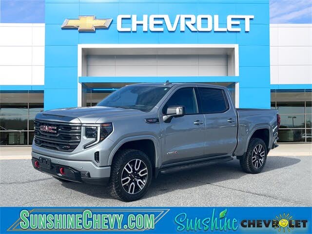 2024 GMC Sierra 1500 AT4 Crew Cab 4WD