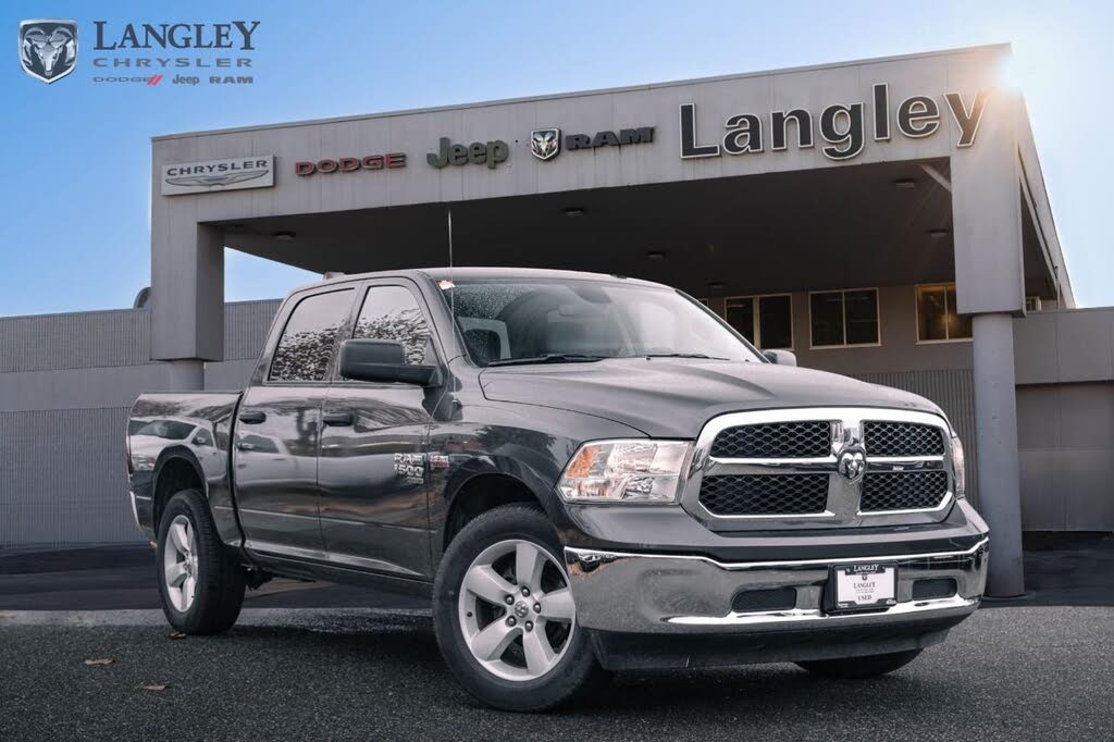 2023 RAM 1500 Classic SLT Crew Cab 4WD