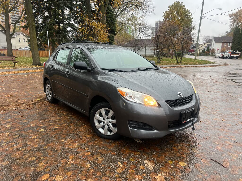 Toyota Matrix S AWD 2011