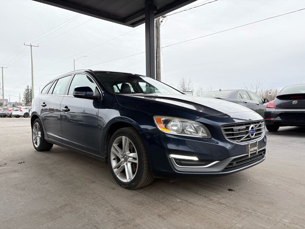 2015 Volvo V60 T5 Premier Plus AWD